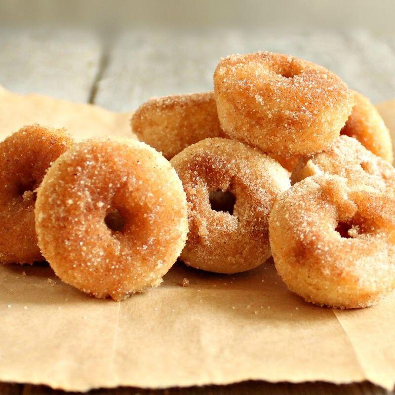 Mini Cinnamon Dozen